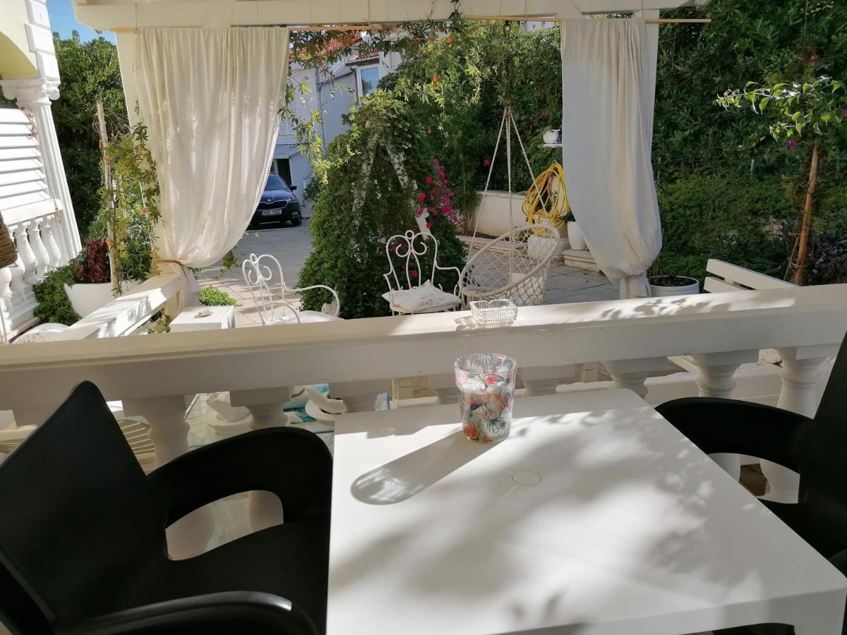 Studio Apartman Villa Juras Baška Zewnętrze zdjęcie
